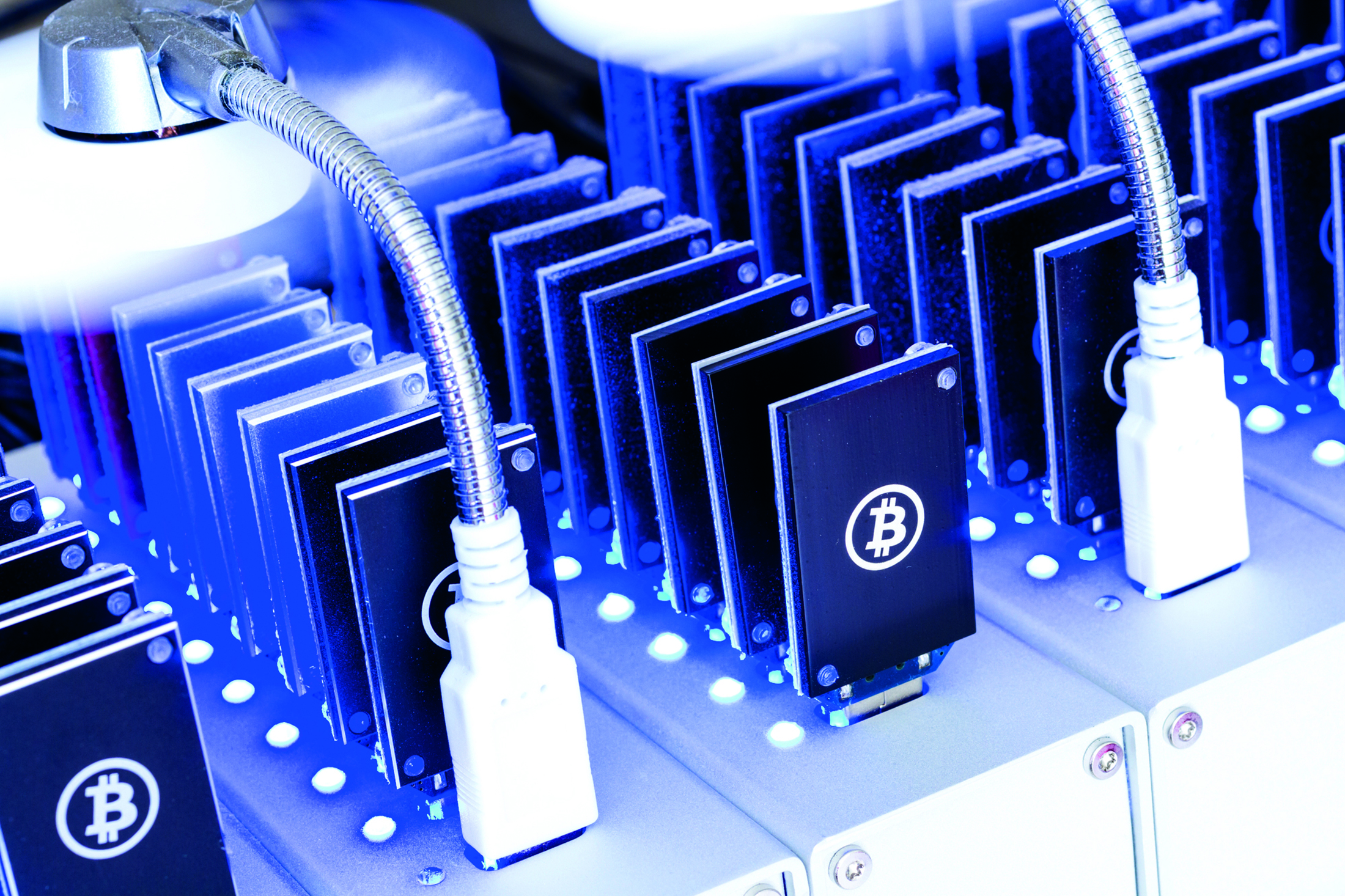 bitcoin_mining_hardware
