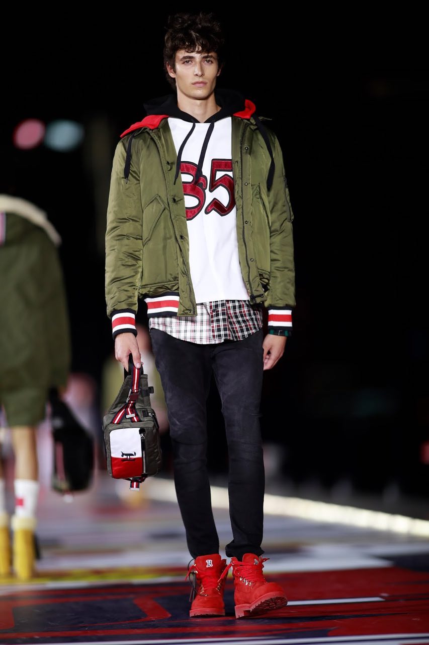 photo5219929679501306552