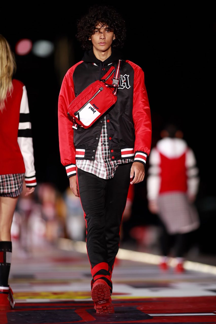 photo5219929679501306556