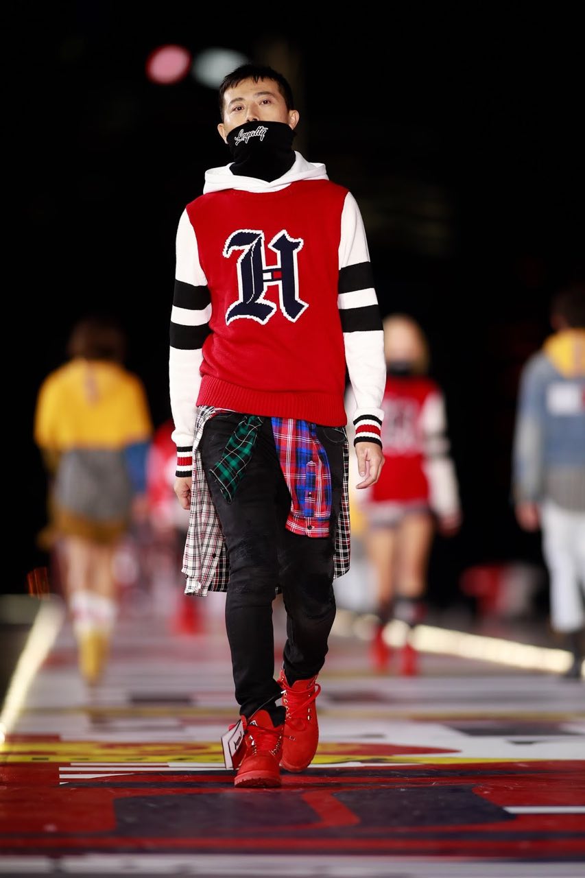 photo5219929679501306562