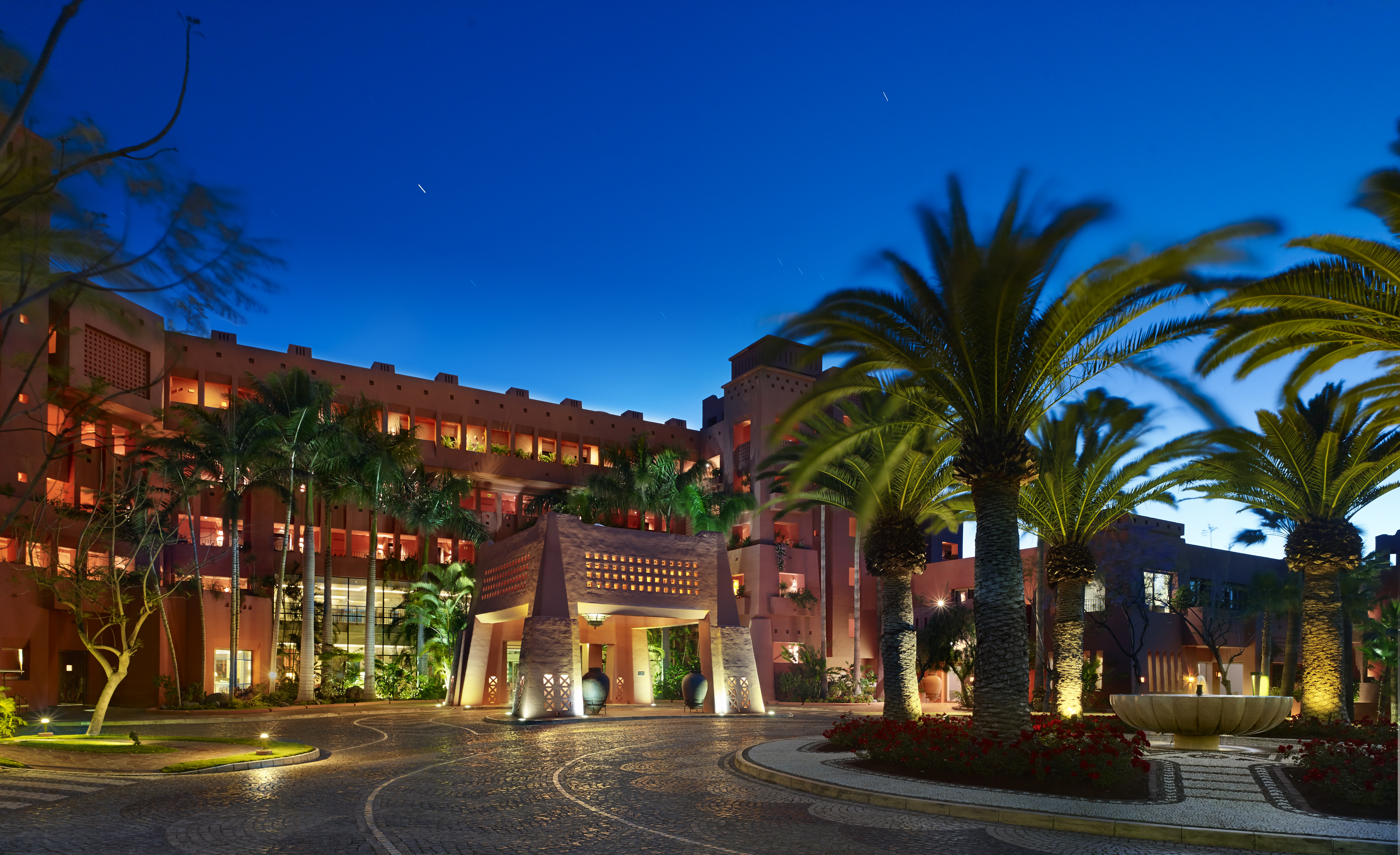 the_ritz-carlton_abama_main_entrance
