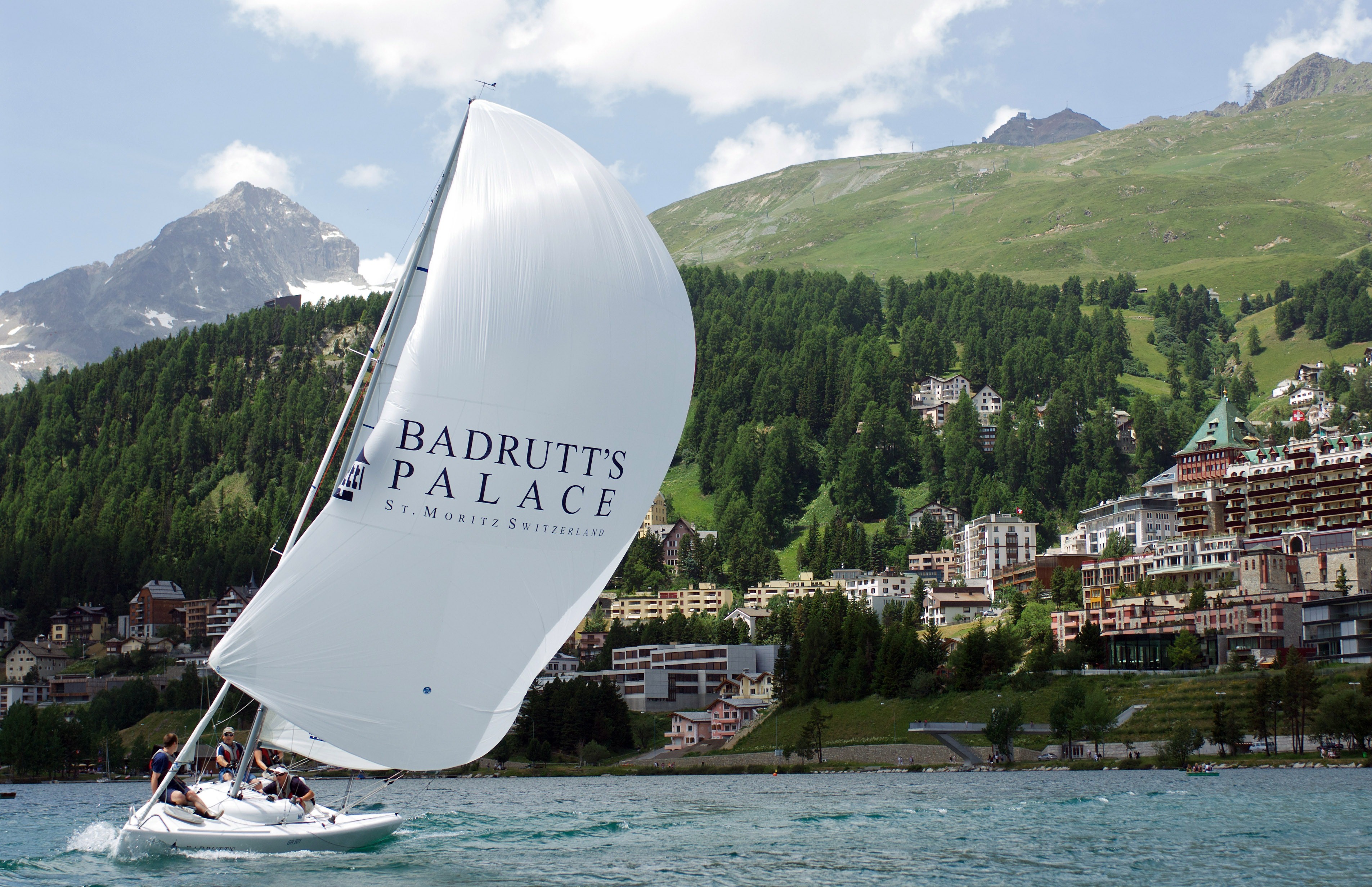 exterior_sailing-boat_h