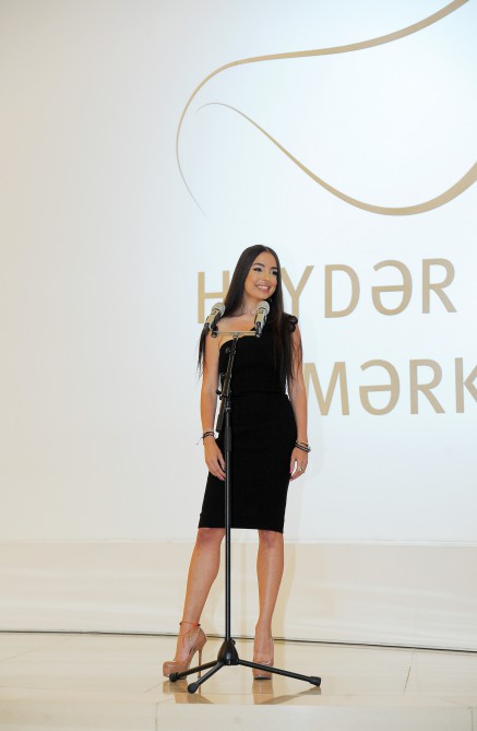 14661017363333059260_1000x669