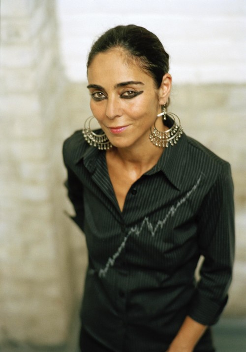 by_Lina_Bertucci_2006