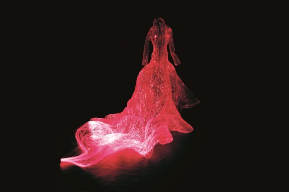 1447435558_Tae_Gon_Kim_Dresses_of_Memory_2