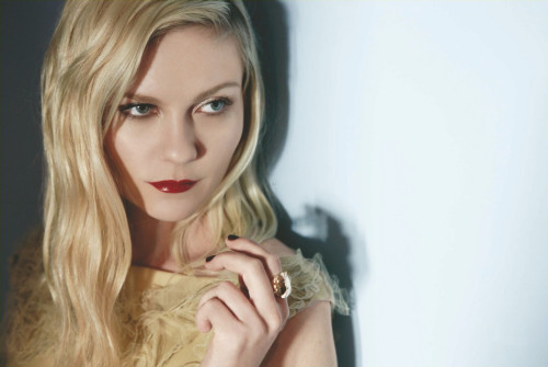 Cliff-Watts-Photoshoot-2011-for-C-Magazine-kirsten-dunst-30856592-1500-1005