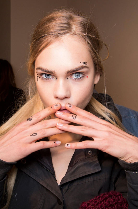 Screen Shot 2015-11-18 at 16.15.23