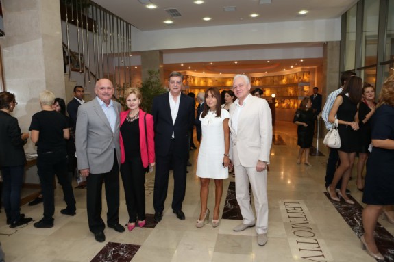 1444313321161489295_1000x669