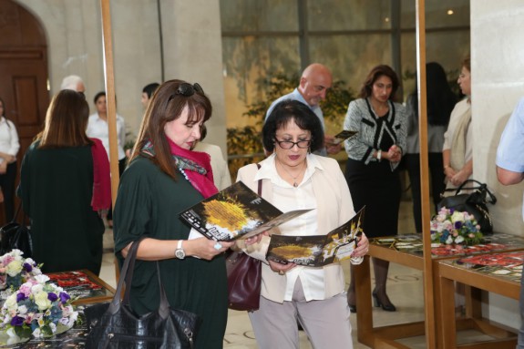 14443133215392852724_1000x669