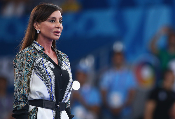 mehribanaliyevakarateday1baku20151stnvuyec_oechl