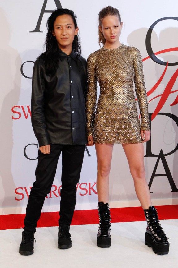 anna-ewers-cfda-awards-best-dressed-03