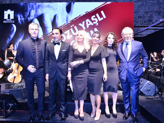 GozuYasliHocalim_SVS_6042