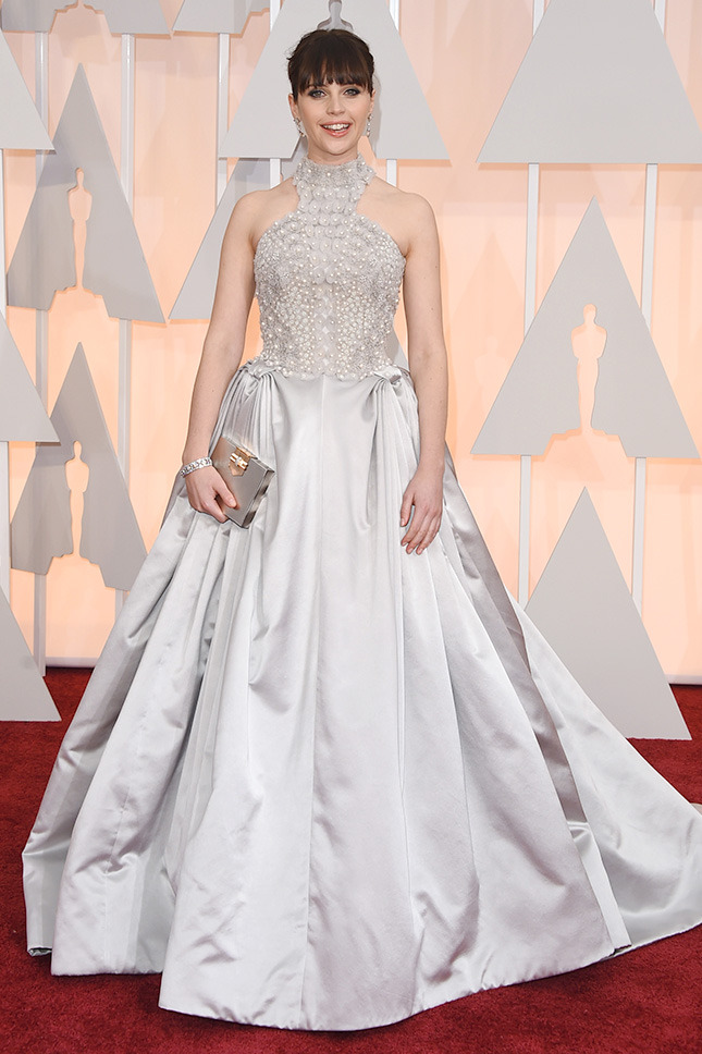 Фелисити Джонс в Alexander McQueen