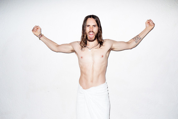 jared-leto-semi-naked_5