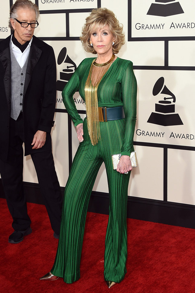 62a5370fc611fa04994467baaf979feb