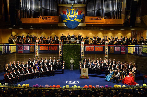 23F1DACF00000578-0-image-a-32_1418253879001 copy