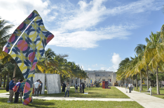 img-art-basel-miami-2014-4813_650