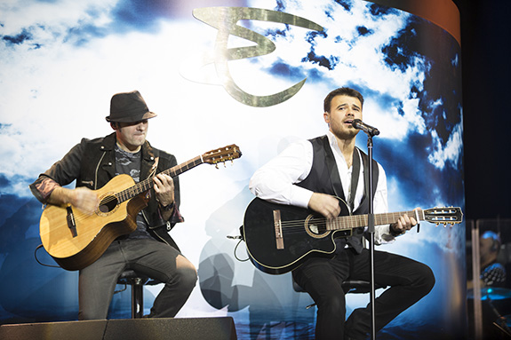 051A7380CT051A7380 copy