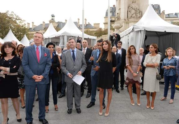 paris_azerbaijan_village_5