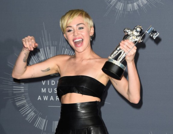miley_vma