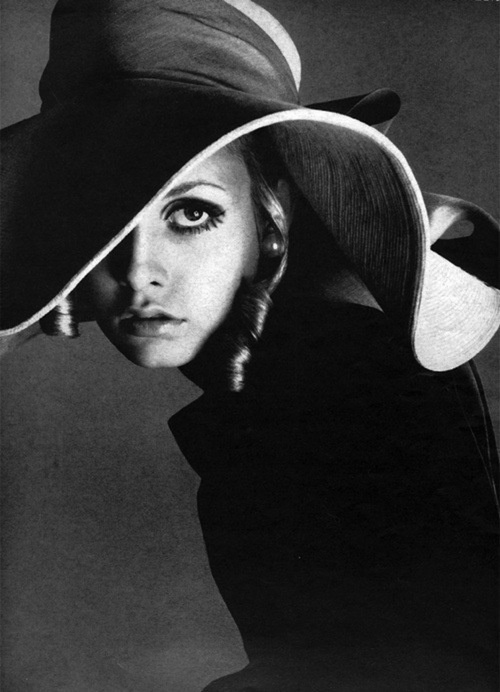 22cf9b67bb07b604f6f3fd117871e6de