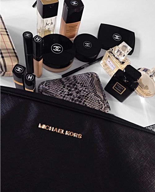 dddec7d6b820fbbb5a5566d13f4162d1