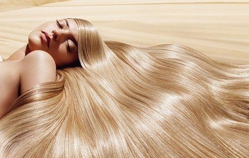 kak_smyt_s_volos_kastorovoe_maslo